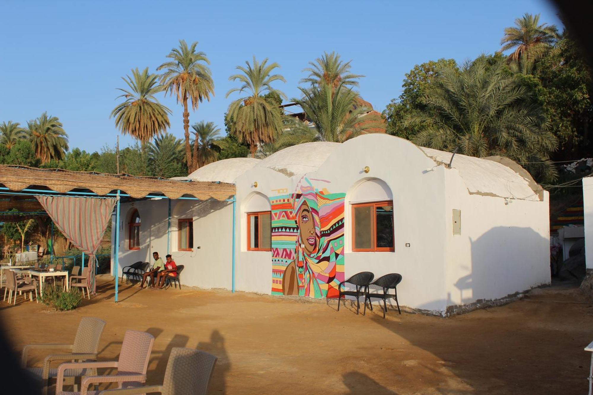 Nile View Guest House Aswan Exteriör bild